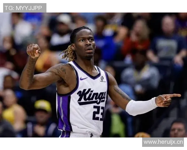 湖人意图强化侧翼防守，媒体点名三大引援目标，前快船主力特伦斯·曼恩领衔